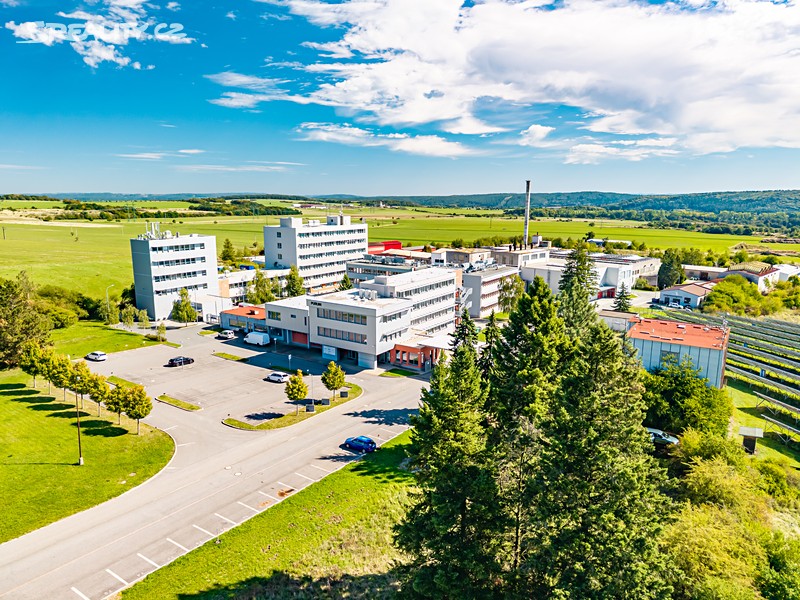 Pronájem kanceláře 422 m², Mníšek pod Brdy