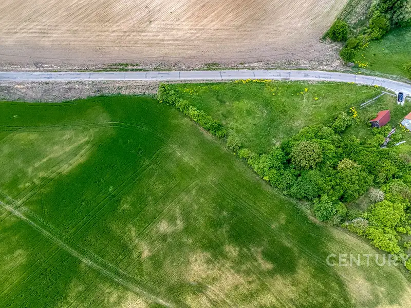 Prodej stavebního pozemku 1510 m², Chrást – náhled fotky 2