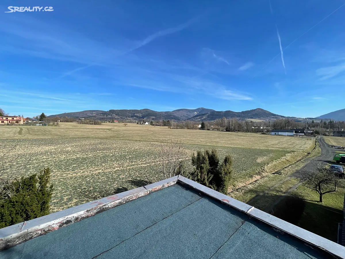 Prodej rodinného domu 170 m², pozemek 1780 m² – další