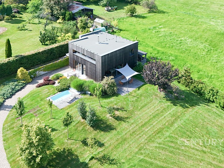 Prodej domu, 183 m² (1 z 65)