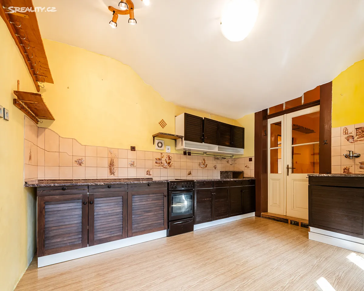 Prodej rodinného domu 178 m², pozemek 417 m² – pohled 5