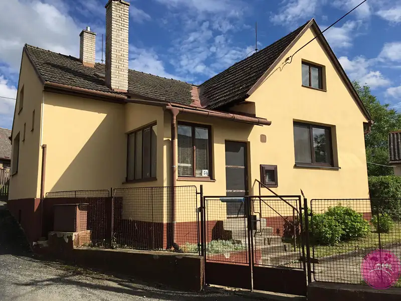 Prodej chalupy 70 m², pozemek 306 m², Jaroměřice – náhled fotky 1