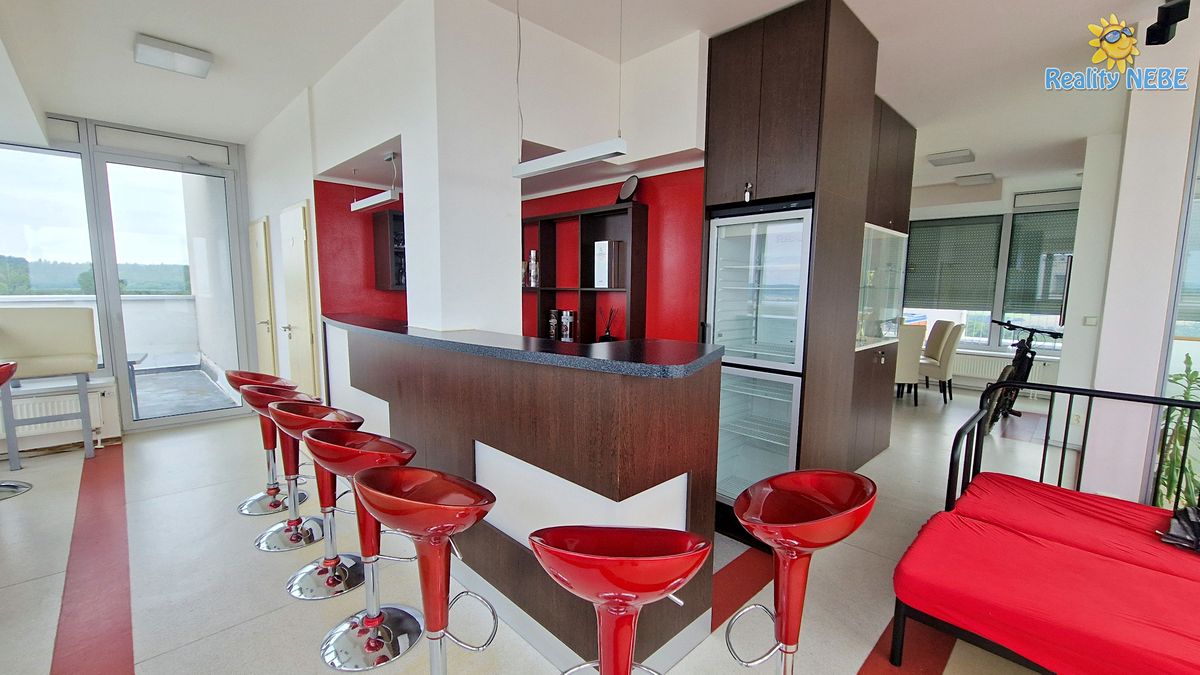 Pronájem obchodního prostoru 214 m², Brno – fotka 1 z 3
