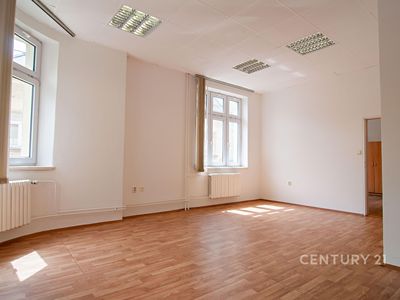 Pronájem kanceláře 74 m²