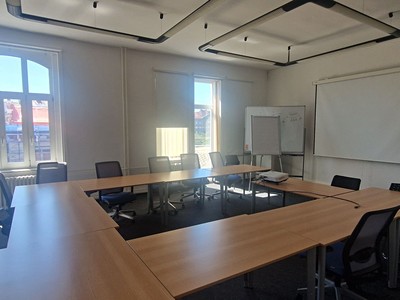 Gewerbefläche zur Miete, 145 m² (2 von 9)