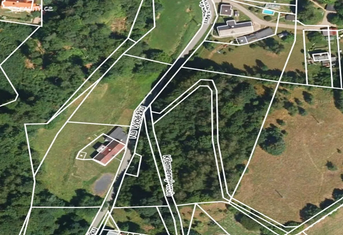 Prodej stavebního pozemku 2000 m² – další