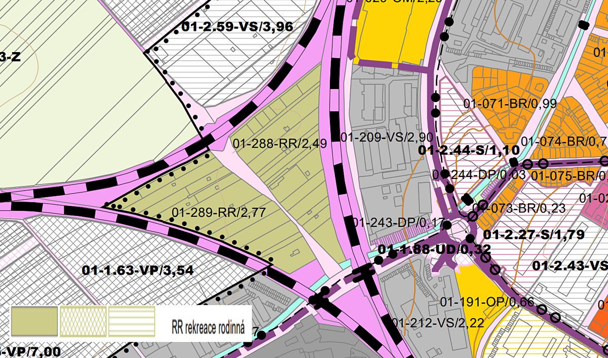 Prodej stavebního pozemku 770 m² – fotografie 3