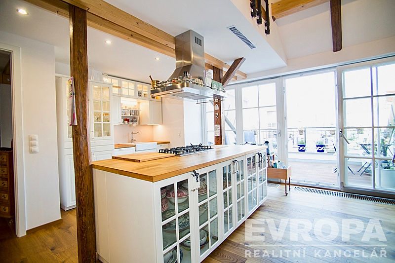 Prodej bytu 5+kk 240 m² – fotografie 3