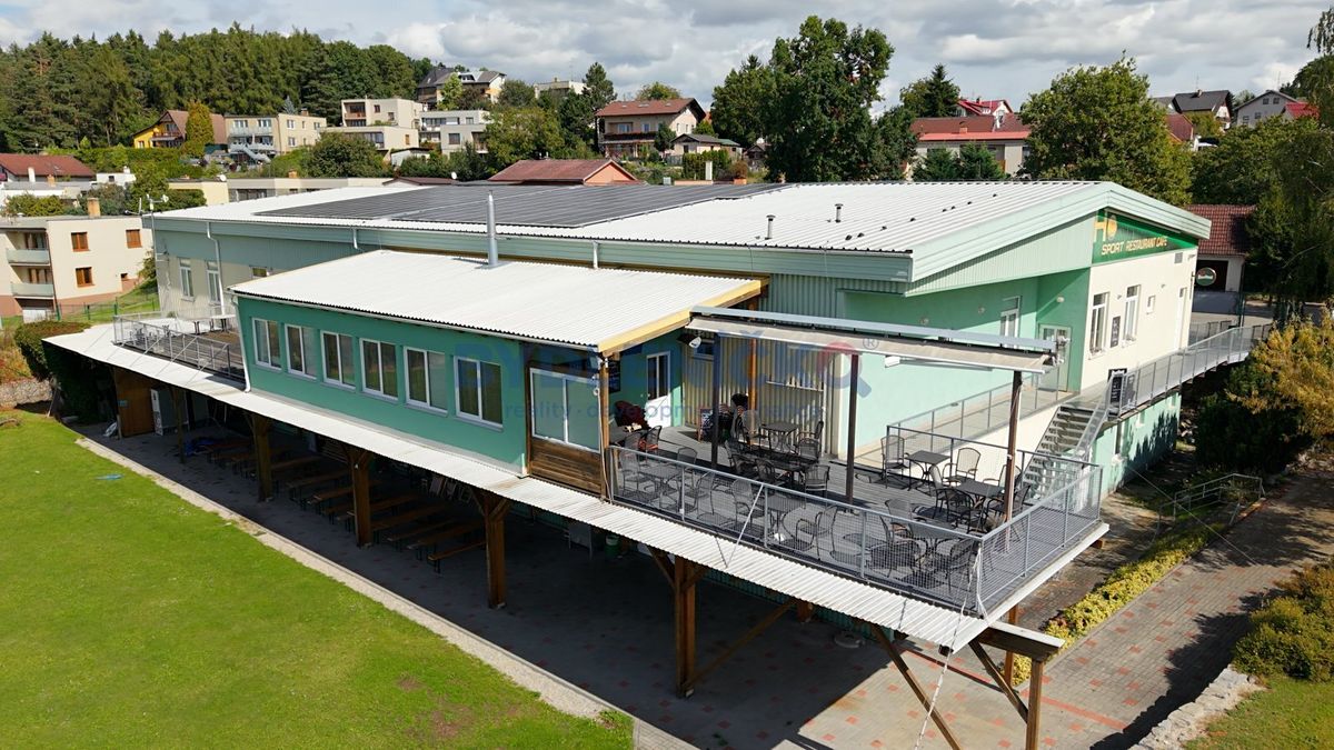 Prodej rodinného domu 2163 m², pozemek 14509 m²