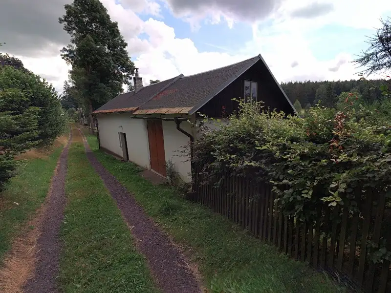 Prodej chalupy 100 m², pozemek 1709 m², Staré Křečany – náhled fotky 2