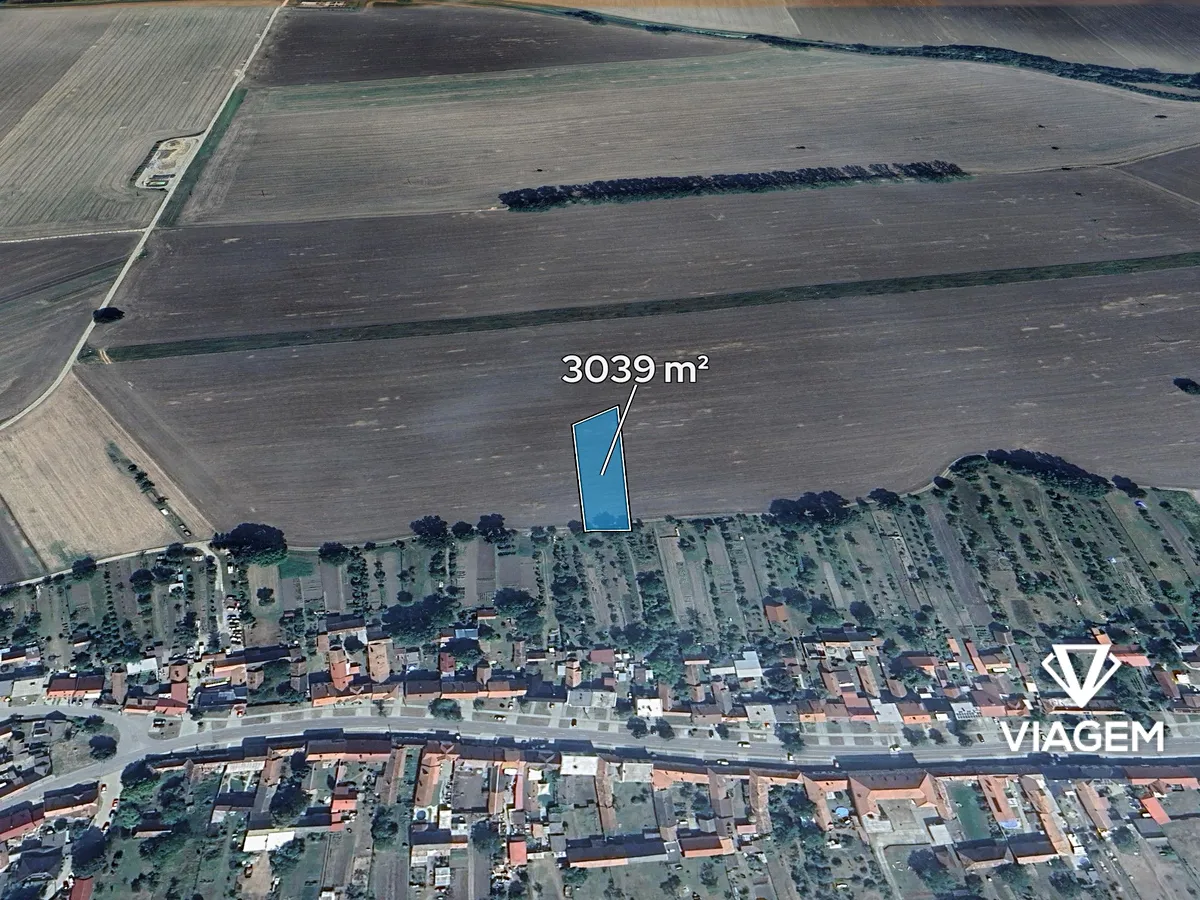 Prodej podílu 1/2 pole 1519 m²