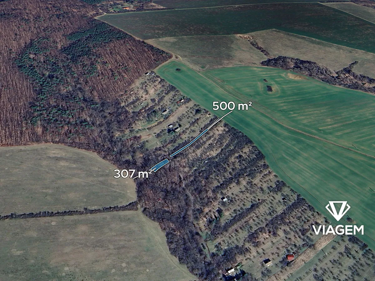 Prodej podílu 1/8 zahrady 100 m²