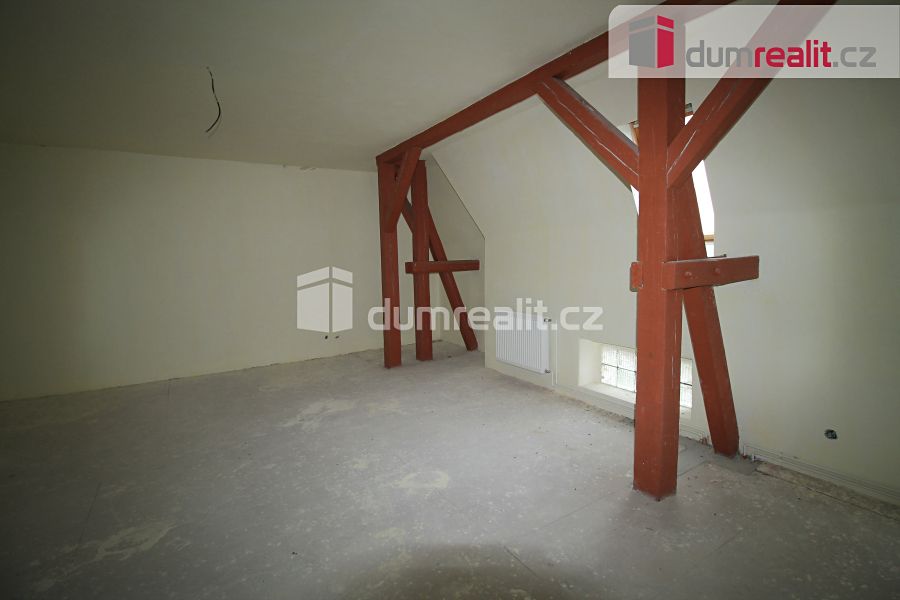 Prodej činžovního domu 2000 m² – fotografie 5