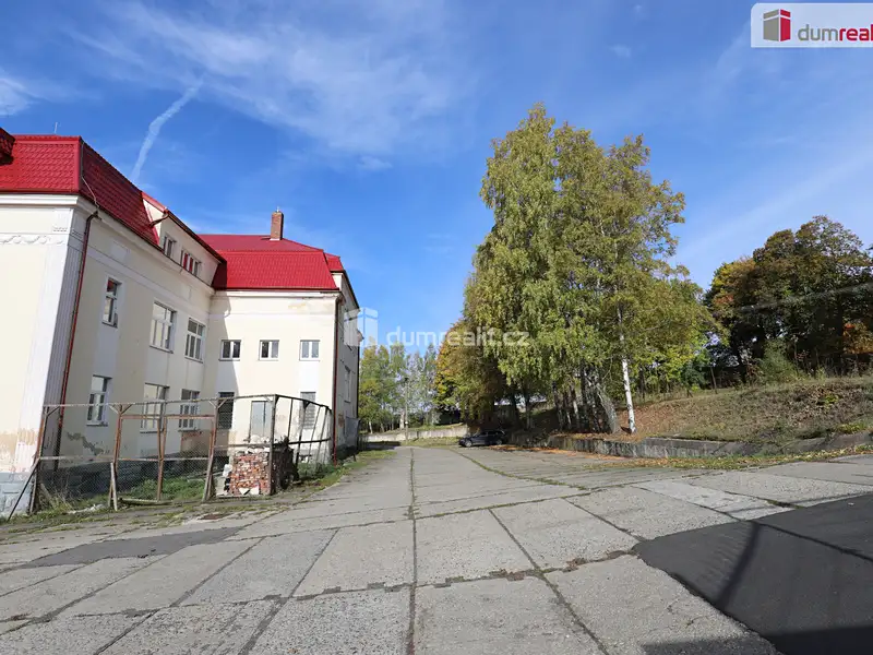 Prodej ubytovacího zařízení 2000 m², Aš – náhled fotky 3