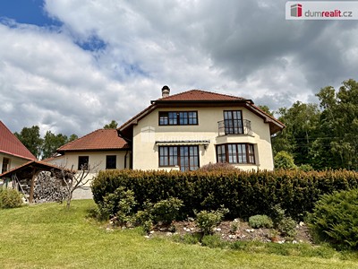 Prodej  vily 390 m², pozemek 934 m²