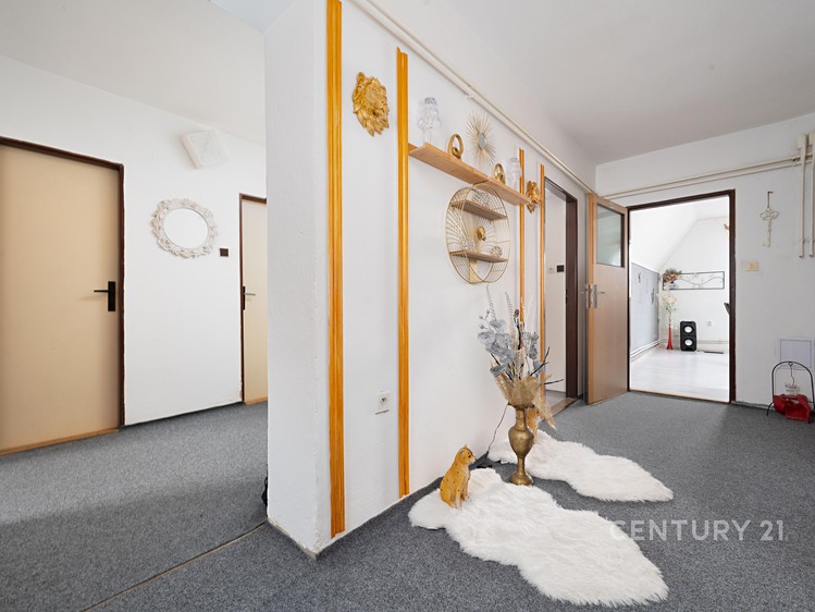Wohnung 3+1 zum Kauf, 133 m² (6 von 12)
