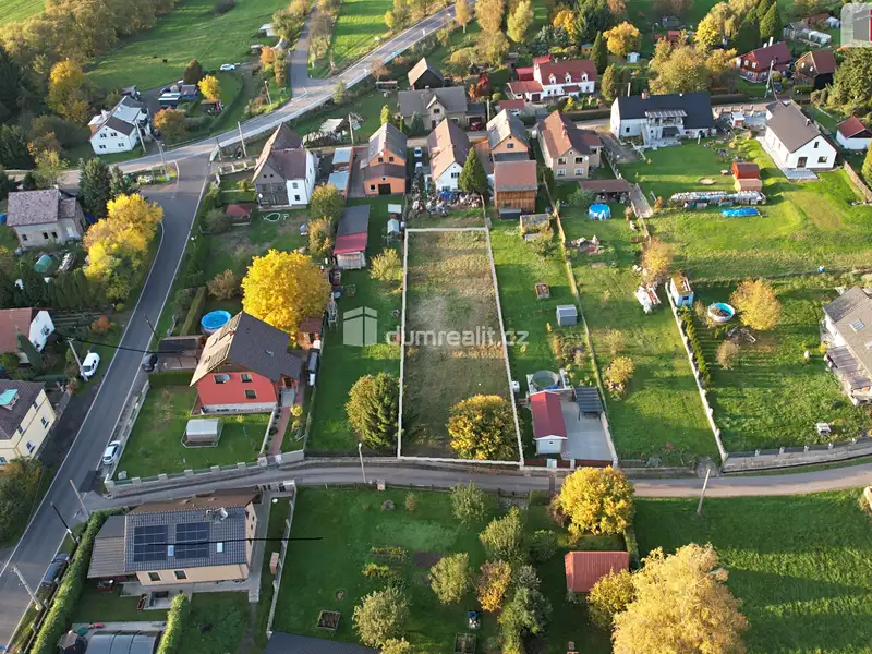 Prodej stavebního pozemku 917 m², Veselé – náhled fotky 1