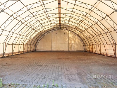 Pronájem komerčního prostoru, 270 m² (3 z 13)