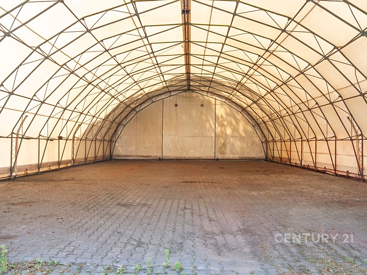 Pronájem komerčního prostoru, 270 m² (3 z 13)