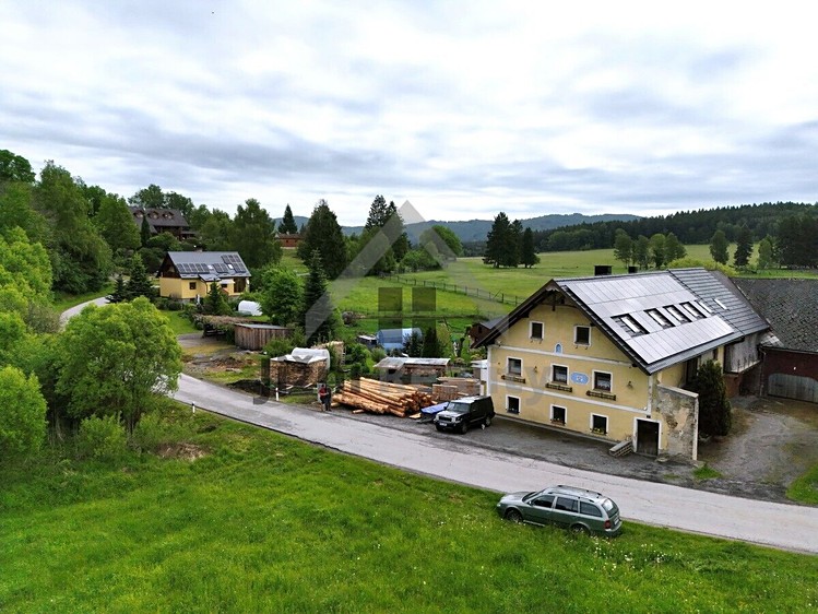 Haus zum Kauf, 500 m² (1 von 23)