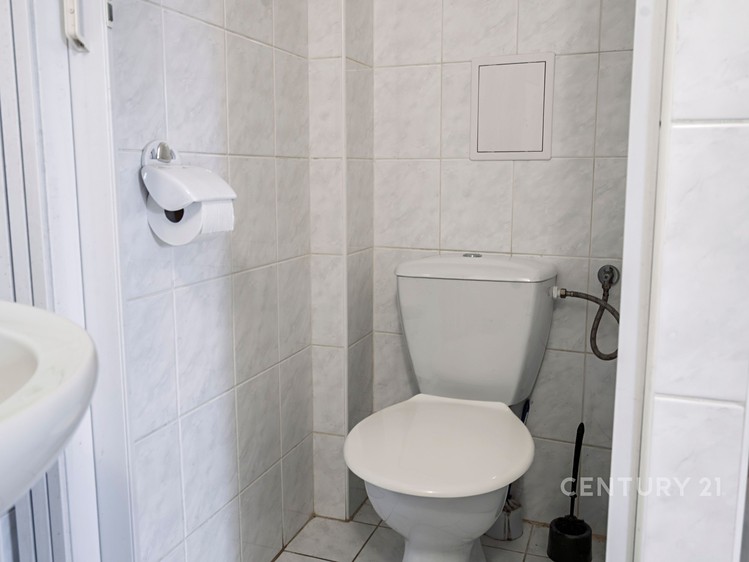 Комерційне приміщення в оренду, 82 м² (8 з 20)