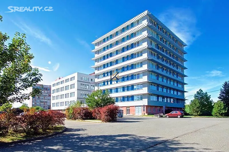 Pronájem kanceláře 195 m², Praha