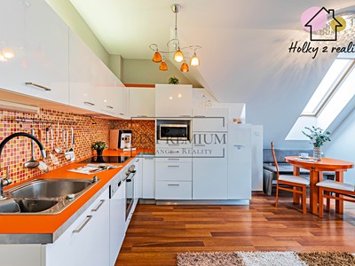 Prodej bytu 3+kk 108 m² (Podkrovní)