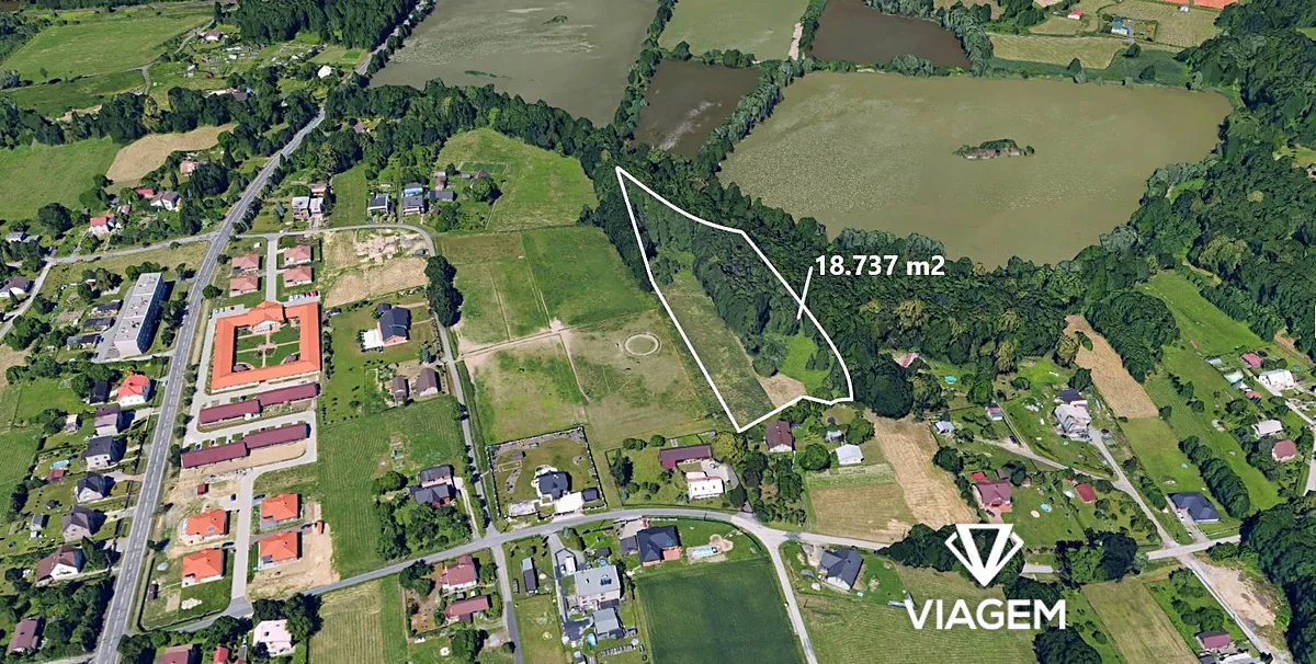 Prodej podílu 1/3 pole 6245 m²