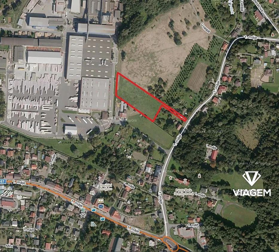 Prodej podílu 1/4 pole 1822 m²