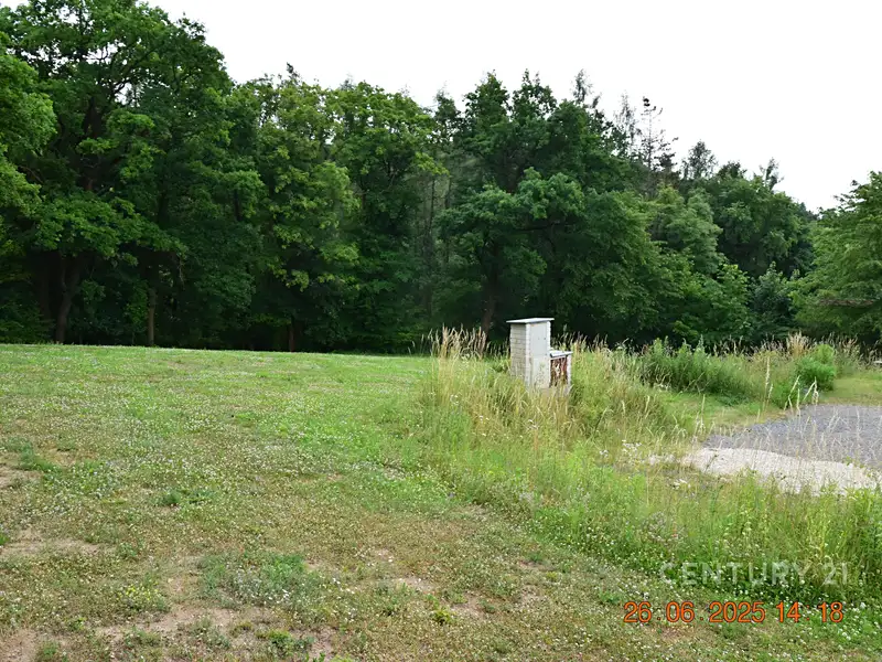 Prodej stavebního pozemku 2094 m², Mnichovice – náhled fotky 3