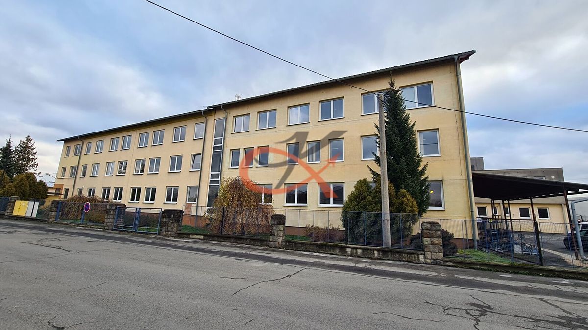 Pronájem kanceláře 67 m²