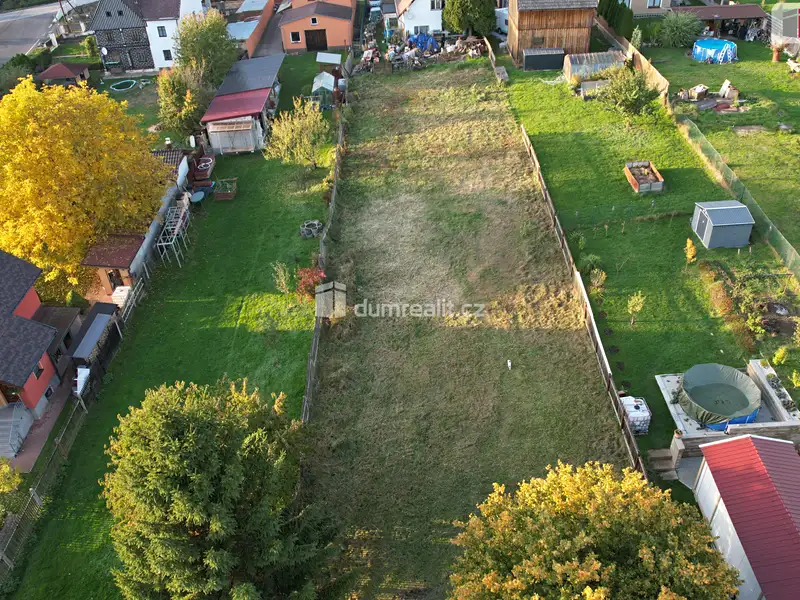 Prodej stavebního pozemku 917 m², Veselé – náhled fotky 3