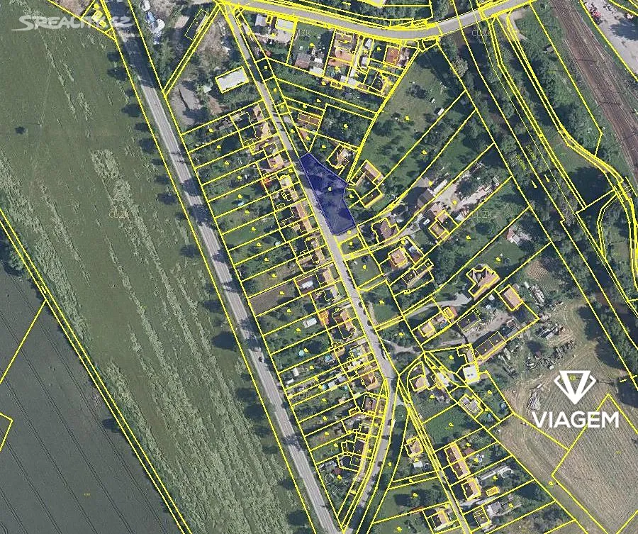 Prodej podílu 3/10 zahrady 378 m² – pohled 3