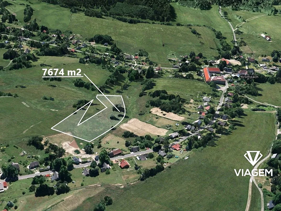 Prodej pole 7674 m²