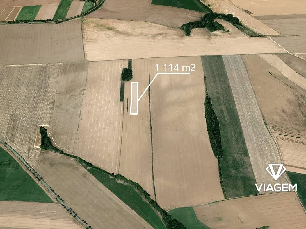 Prodej podílu 1/8 pole 139 m²
