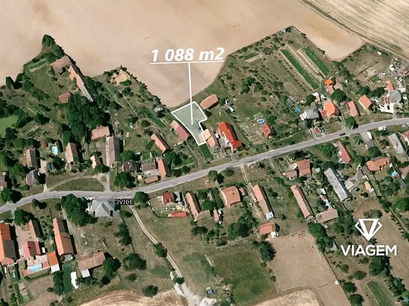 Prodej zahrady 1088 m², Zdechovice – náhled fotky 1