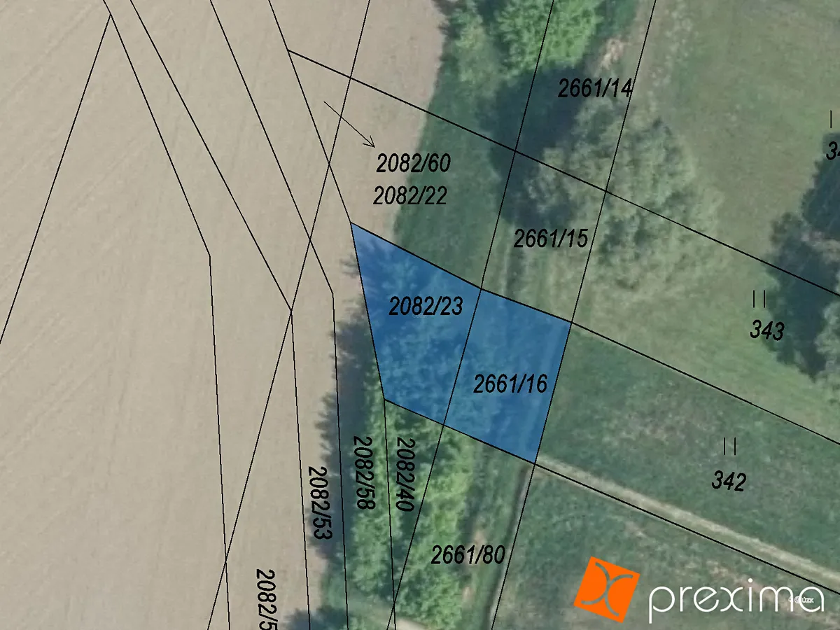 Prodej podílu 1/4 pozemku 62 m²