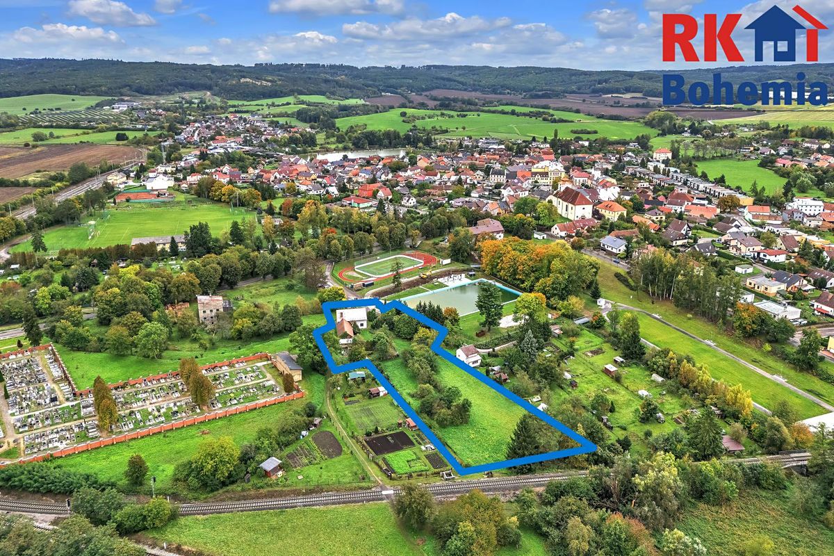 Prodej rodinného domu 220 m², pozemek 5365 m² – fotografie 4