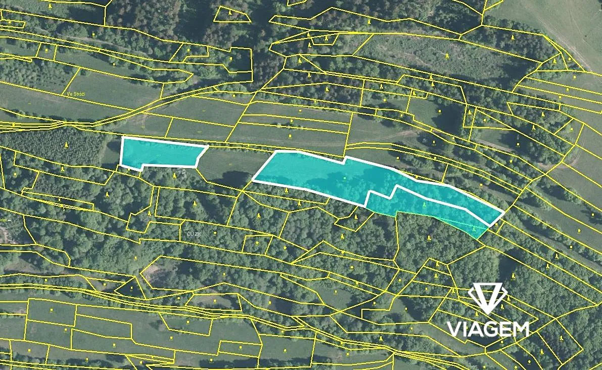 Prodej podílu 3/7 pole 4361 m²