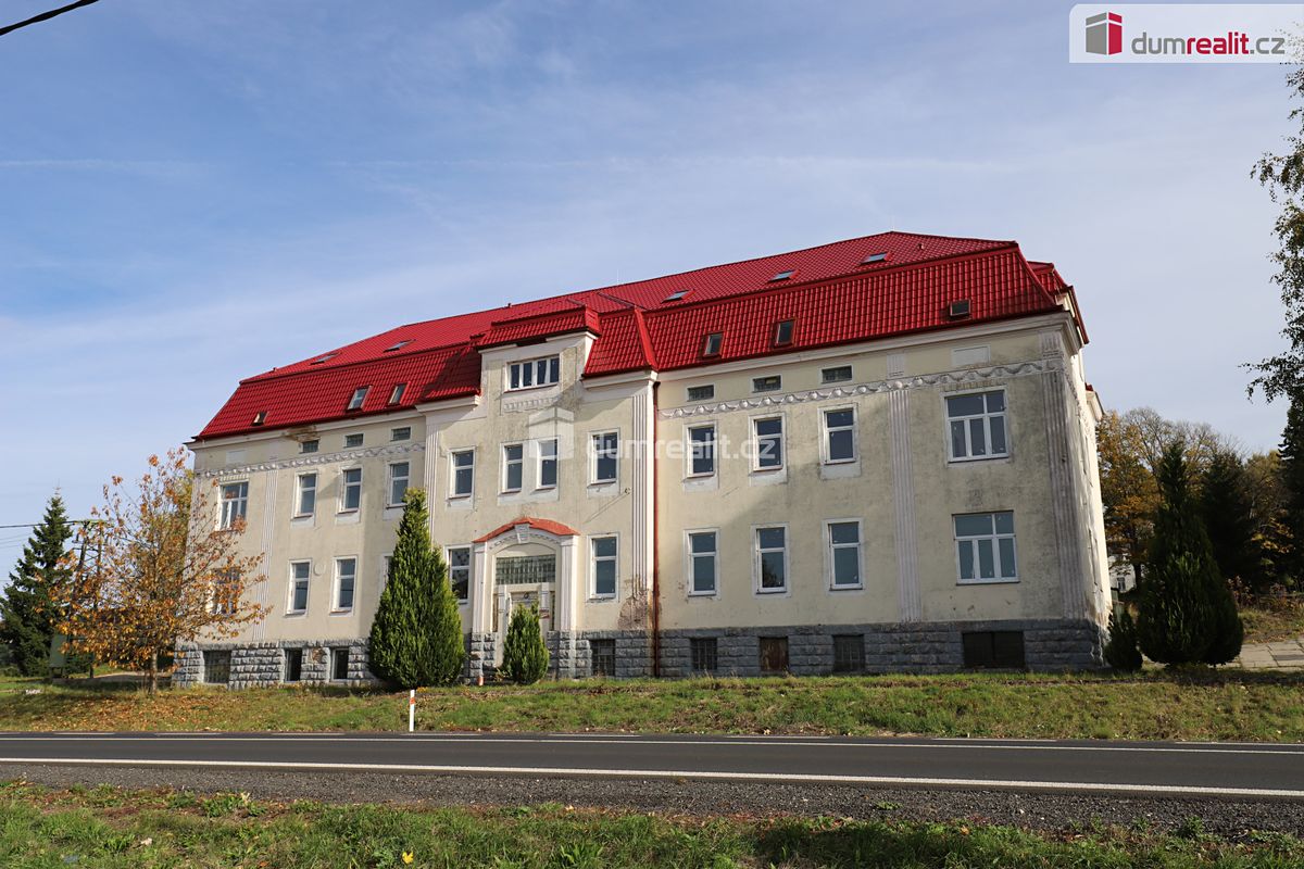 Prodej činžovního domu 2000 m² – fotografie 3