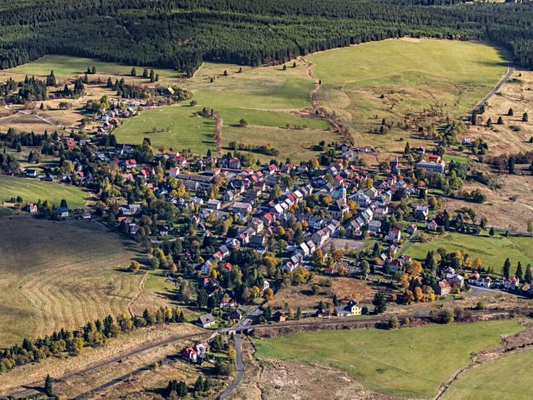 Grundstück zum Kauf, 1.015 m² (2 von 3)
