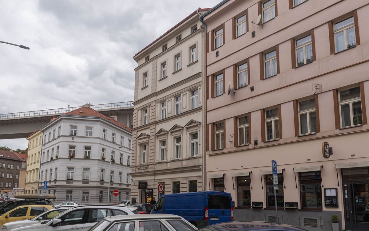 Pronájem komerční nemovitosti 60 m² – fotografie 3