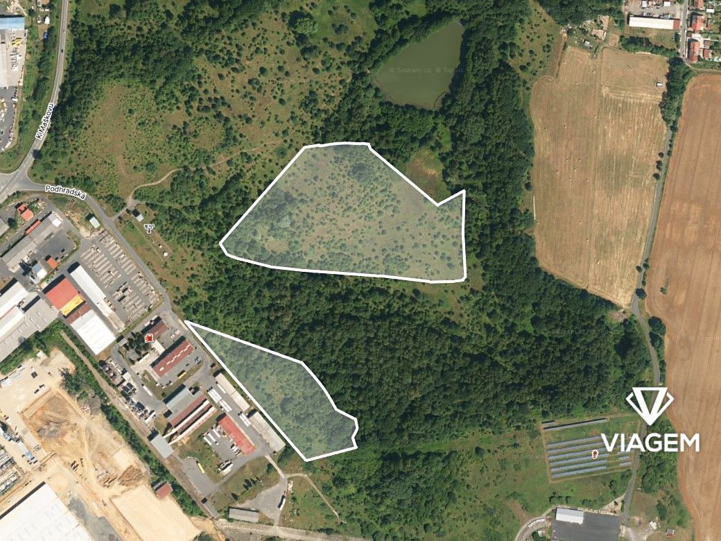 Prodej komerčního pozemku 58764 m²