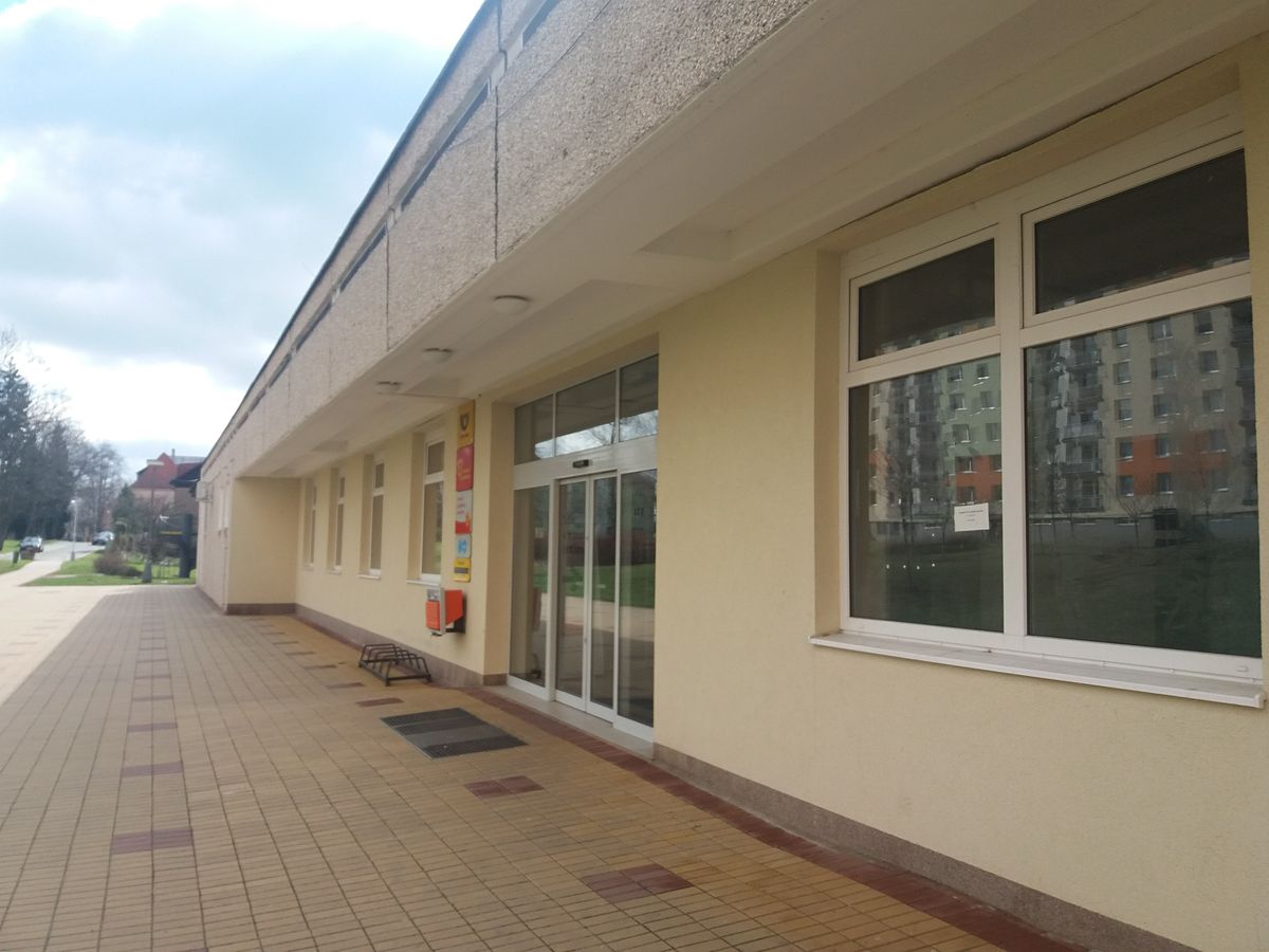Pronájem obchodního prostoru 147 m²