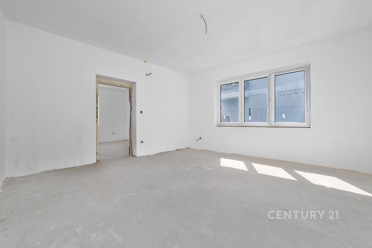 Prodej rodinného domu 150 m², pozemek 137 m² – fotografie 3