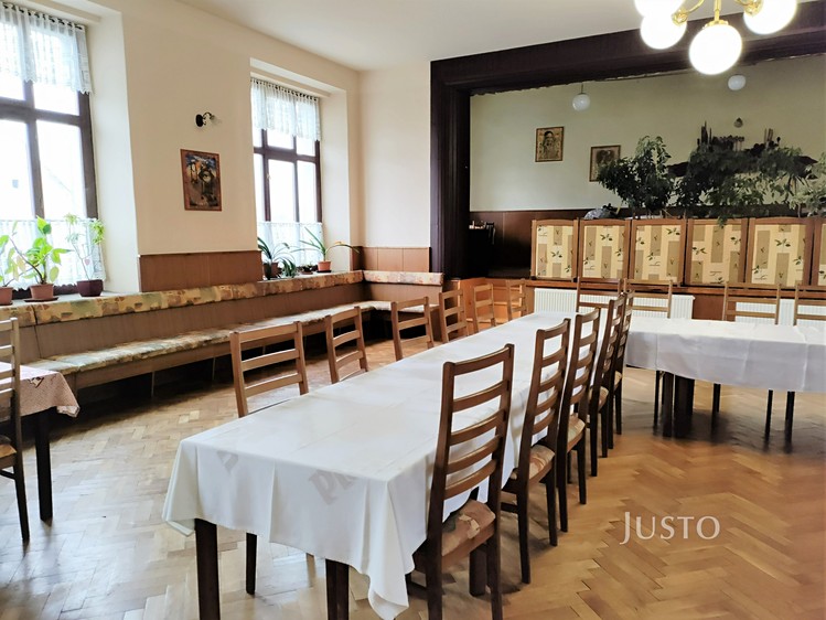 Pronájem komerčního prostoru, 497 m² (11 z 37)