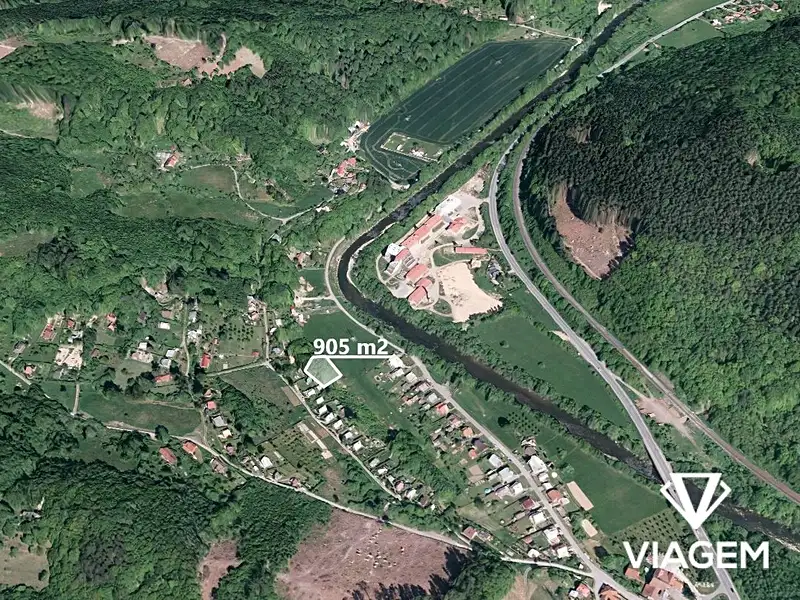 Prodej zahrady 905 m², Jarcová – náhled fotky 1