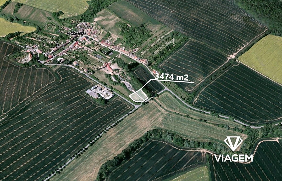 Prodej komerčního pozemku 3474 m², Kroměříž – fotka 1 z 3