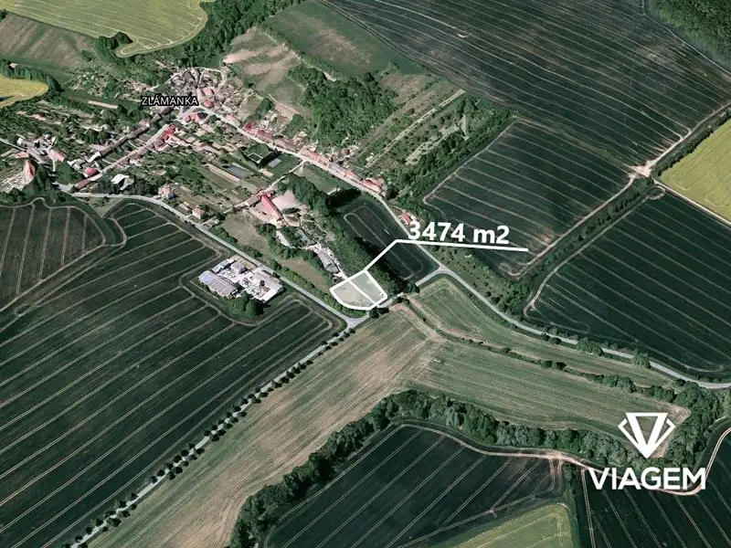 Prodej komerčního pozemku 3474 m², Kroměříž – náhled fotky 1