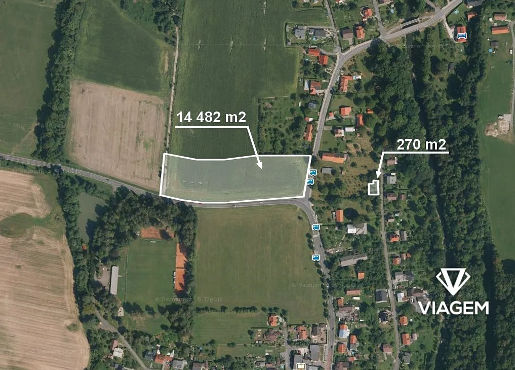 Prodej podílu 1/4 stavebního pozemku 3620 m²